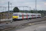 IR-Zug Lttich-Antwerpen bei der Ankunft im Bhf Liers (13.