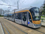 Straßenbahn Brüssel Zug 3012 auf der Linie 93 nach Legrand in der Station Guillaume De Greef, 02.03.2024.