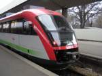 Elektrischer Triebzug Desiro 30 003/4 ist in Sofia von Blagoevgrad als einen Regionalzug angekommen.