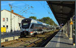 4010 006 der DB Fernverkehr legt am 01.10.2023 einen Halt in Donaueschingen ein.
