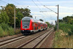 DABpbzfa mit Schublok 146 009-6 der Elbe-Saale-Bahn (DB Regio Südost) als RE 16360 (RE8) von Halle(Saale)Hbf nach Magdeburg Hbf über Dessau Hbf durchfährt den Hp Greppin auf der