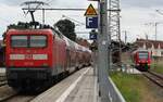 DB 112 118 mit Zug auf 2 Linie RE 3 und DB 623 520 auf 3 Linie RE 4 | Pasewalk [WP] | Juni 2022