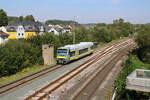 agilis 650 706 rollt als RB99 von Hof nach Münchberg durch den Bahnhof Oberkotzau.