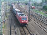 185 192 von Railion verlsst mit dem LKW-Walter KV den Gterbahnhof Saalfeld(S) Richtung Jena.