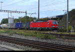 DB - Lok 193 326-6 mit Güterzug unterwegs in Pratteln am 05.10.2023