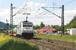 Lineas 186 253 bei Braubach südgehend am 09.05.2024