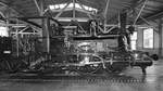 Die aufgeschnittene Dampflokomotive Bayerische B IX  1000  aus dem Jahr 1874 ist in der Lokwelt Freilassing ausgestellt.