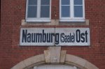 Stationsschild von Naumburg(Saale)Ost am Wirtschaftsgebude,27.11.2010