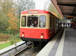 Weiterfahrt Hanseat aus dem  Bahnhof Ohlstedt  in Richtung Kehr- und Abstellgleise im Wohldorfer Wald am 24.