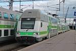 Einfahrt am Nachmittag des 11.07.2019 vom VR IC-Steuerwagen 28610 mit der Sr2 3237 am Zugschluss als IC 471 (Helsinki - Pori) auf Gleis 5 in den Bahnhof Tampere.