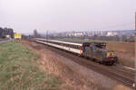 SNCF BB-13044 mit Zug 1625 von Paris Est nach Longwy nahe Wadelincourt am 09.04.1993, 15.43u.