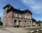 Bahnhof Volgelsheim im Elsa, wurde 1880 erbaut im Wilhelminischen Stil, liegt an  der 1878 in Betrieb genommenen Strecke zwischen Colmar und Freiburg/Breisgau, seit 1993 Eigentum der Gemeinde und
