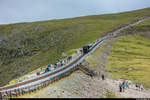 Diesellok 10 der Snowdon Mountain Railway erreicht am 15.