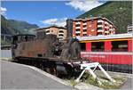 851.057 steht nach wie vor in desolatem Zustand im Bahnhof Tirano auf der italienischen Seite des (Grenz)-zauns.
