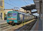 In Parma steht der FS Trenitalia Ale 624 027.