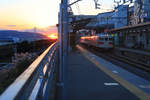 Die S-Bahn im Kansai-Gebiet, Sanyô Strecke der Inlandsee entlang westlich von Ôsaka.