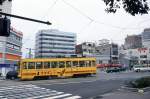 Die ältesten Strassenbahnwagen von Hiroshima - die Wagen aus Kôbe, Serie 1151-1157: Wagen 1157 in der Nähe des Bahnhofs Hiroshima, 12.Oktober 1996.