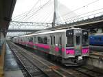 Serie 701 des Bezirks Akita: In Aomori steht der Dreiwagenzug 701-3, 8.Juli 2010.