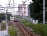 Serie 209-500: Ausfahrt eines Zuges aus Tokyo-Yotsuya.
