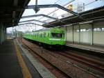 Serie 103: Diese einstmals riesige Serie von S-Bahnzügen (1963-1984 gebaut) ist schon lange aus dem Raum Tokyo verschwunden, im Kansai-Gebiet jedoch noch anzutreffen.