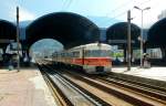 Am 14.05.2009 verläßt 712-107 den Hauptbahnhof von Skopje.