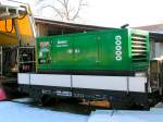 Bahnwagen_KI-X601.3486 hat den Stromerzeuger  GEKO Super-Silent  geladen; Bhf.RIED i.I.071226