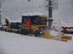 Schneerumungsarbeiten in Langen am Arlberg am 14.11.2007