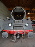 Die Dampflokomotive 01 1533-7 wird gerade aufgearbeitet und ist Teil der Ausstellung im Lokpark Ampflwang.