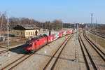 Der R2115 geschoben von 1116 268 verlässt am 8.3.2014 den Bahnhof Ceské Velenice in Richtung Wien Franz-Josefs Bahnhof.