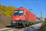 OBB 1216 147 zieht LkW-Zug durch Maribor-Tabor Richtung Tezno FBH.