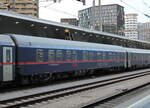 D-BB 61 80 72-90 024-3 WLABmz im NJ 233 / NJ 40233 nach Milano Porta Garibaldi und Roma Termini, am 15.08.2022 in Wien Hauptbahnhof.