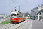 Wien: Die Wiener Straßenbahnen vor 50 Jahren: SL 9 (E 4617 (SGP 1962), ex 4457, 1964 umnumeriert) VI, Mariahilf, Mariahilfer Gürtel / Mariahilfer Straße am 1.