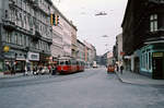 Wien Wiener Stadtwerke-Verkehrsbetriebe (WVB) SL 5 (L3 485 (Lohnerwerke 1958; Umbau aus L2 2590)) XX, Brigittenau, Wallensteinstraße / Rauscherstraße im Juli 1977.
