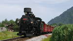 (leider verunstaltete) Dampflok 83-076 mit dem Zug D211 der Zillertalbahn von Jenbach nach Mayrhofen; bei Kaltenbach, 08.06.2018  