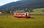 Der Tw 23.104 von Stern & Hafferl (ex Rheinbahn 110) ist im Sommer 1987 zwischen St.