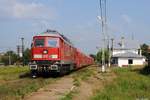 651 015 (92 53 0 651 015-5 RO-DBSR) mit Güterzug am 27.08.2019 in Podoleni