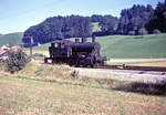 SBB Dampflok E 4/4: Lok 8854 wartet auf Abbruch in Thörishaus bei Bern, 7.September 1966.