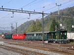 Die Te I 155 und 157 der Dampfbahn Bern (ehemals RM Te 216 325 und 327) rangieren am 14.