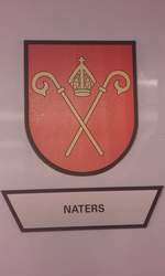 Detailansicht des Wappens des  Lötschbergers  der BLS, RABe 535 104  Naters , dessen Patengemeinde lediglich zwei Kilometer vom Bahnhof Brig entfernt liegt.