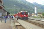 RhB Ge 4/4 II No. 611  Landquart  mit Regionalzug. Einfahrt in Zernez. 14-07-1997


