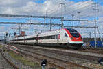 ICN 500 016  Alice Rivaz  durchfährt am 23.02.2024 den Bahnhof Muttenz.