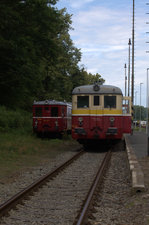 Abfahrbereit steht hier ein TW der Baureihe 262  in Česká Kamenice (deutsch: Böhmisch Kamnitz)  zur Fahrt nach Kamenický Šenov (deutsch Steinschönau, auch