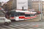 CKD/Tatra Low-Floor Prototyp-Strassenbahn-wagen auf linie 11 in Prag 1995.