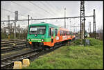 GW Train verläßt hier als Schnellzug nach Pilsen am 19.4.2023 um 15.48 Uhr den Bahnhof Brezno u Chomutova.