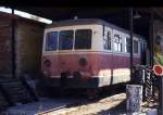 Camlik 9.9.1995 - In einer Remise am Rande des dortigen Eisenbahnmuseum  stie ich auf diesen Triebwagen MR 405.